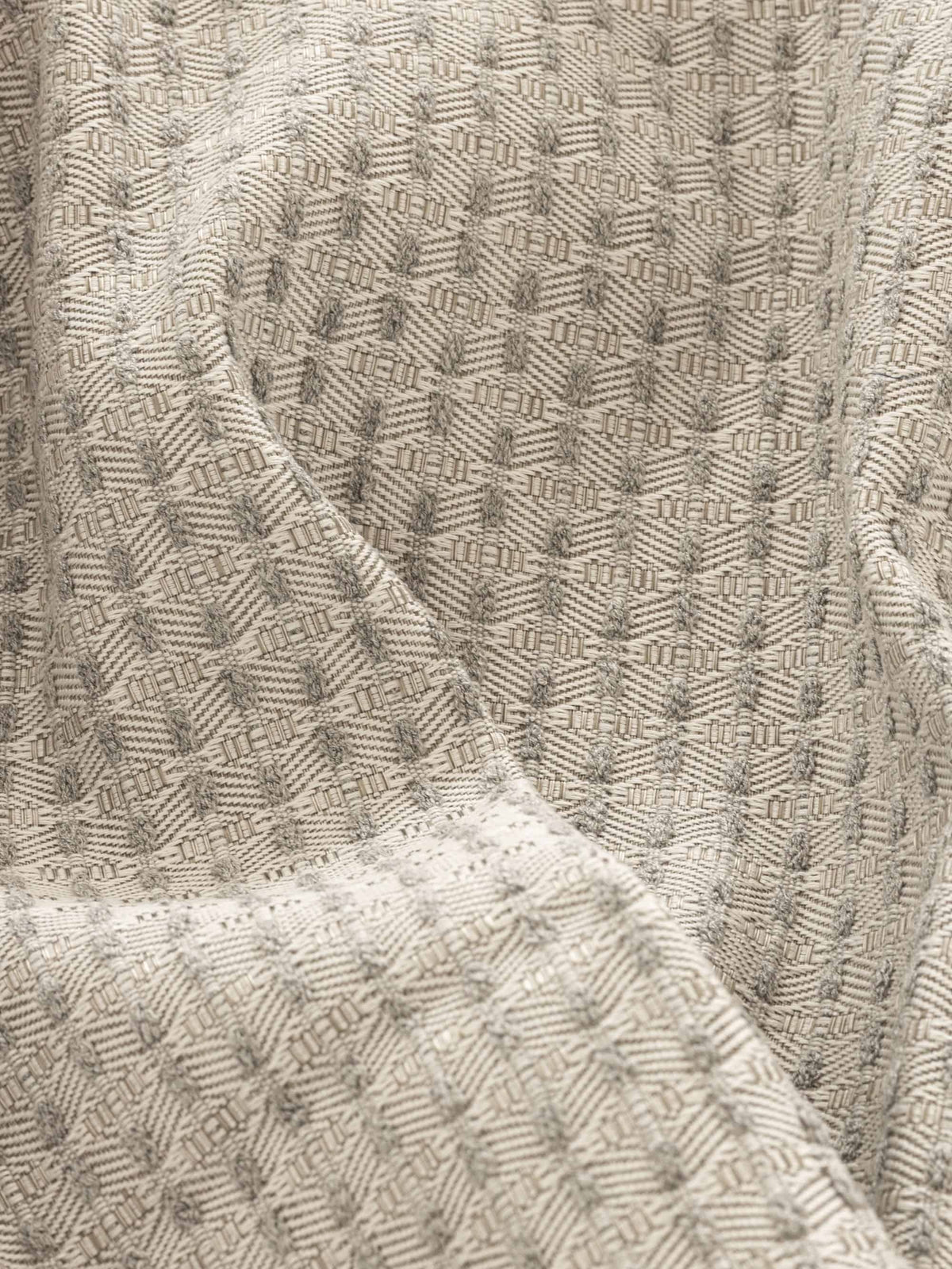 Mustique Fabric – Silver (MQUE04)