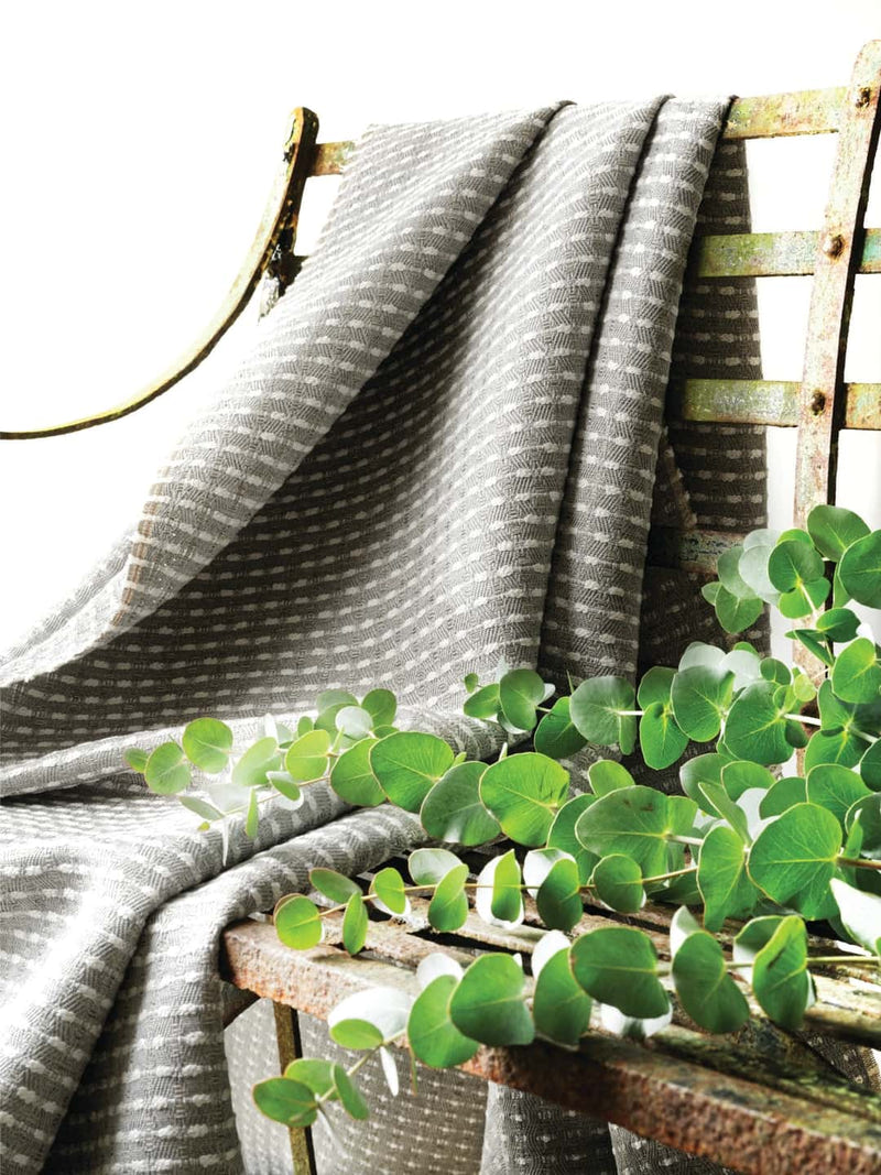 Mustique Fabric – Silver (MQUE04)