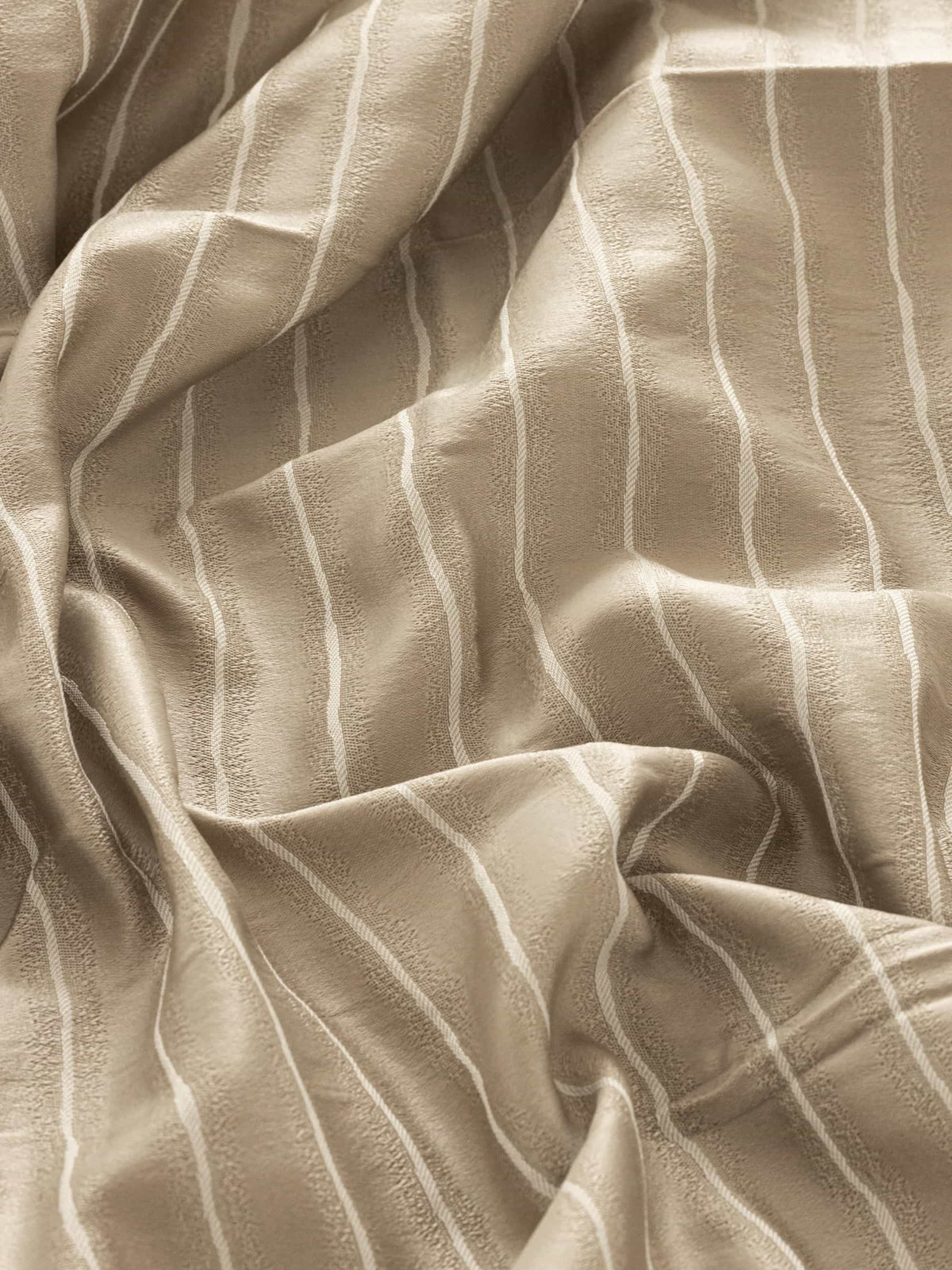 Pacific Fabric – Dove (PAC03)