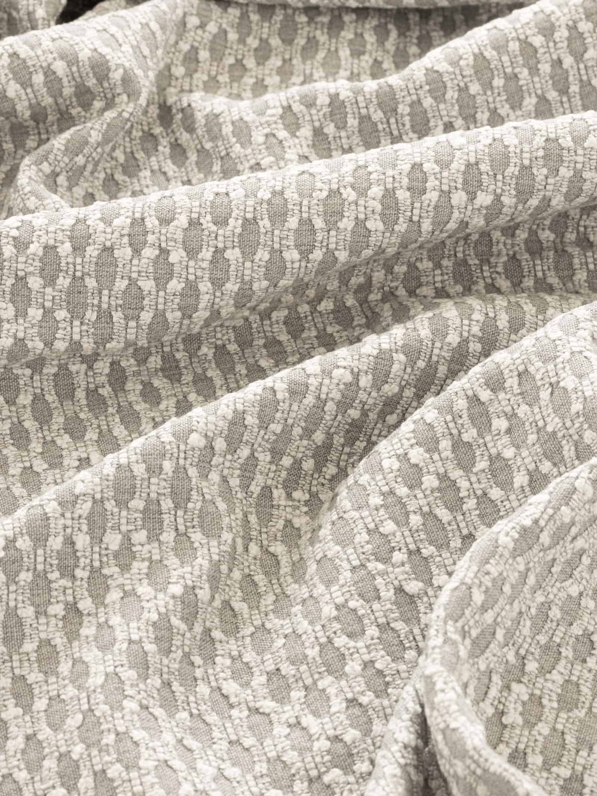 Trellis Fabric – Silver (TREL03)