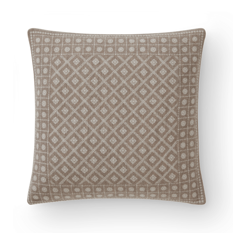 Olivia Cushion Natural