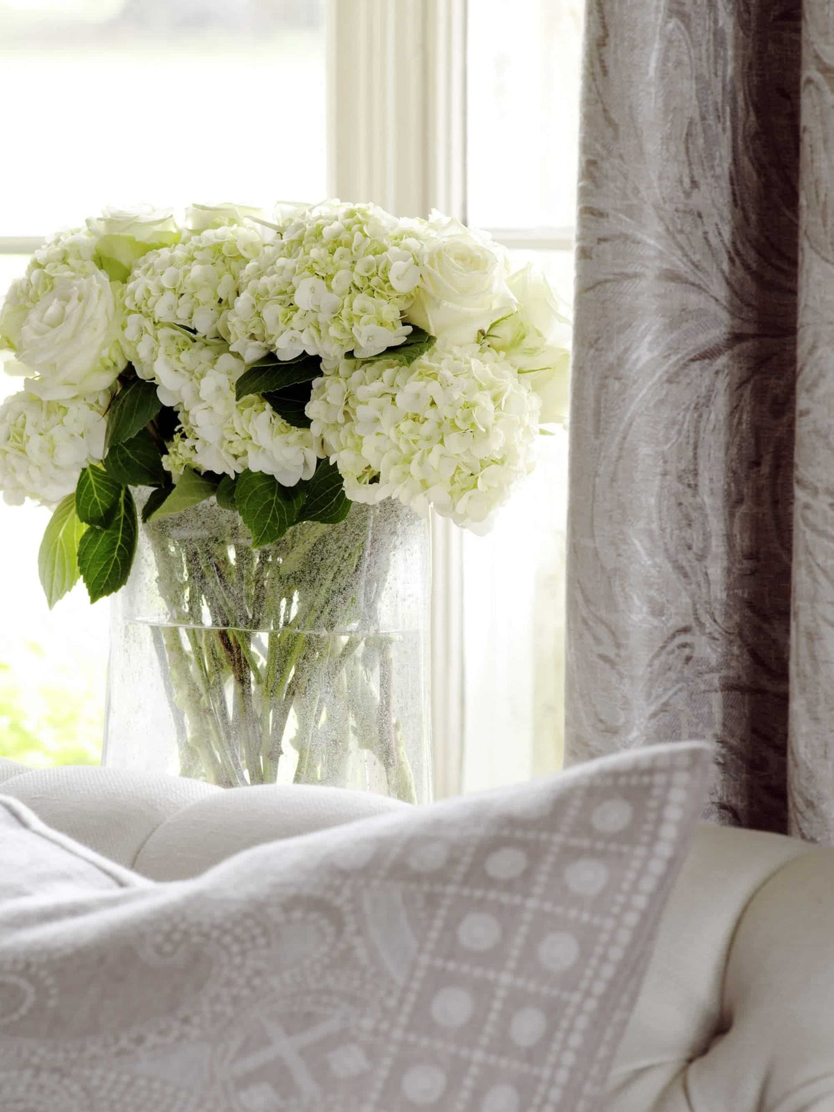 Olivia Throw - Natural (C03034)