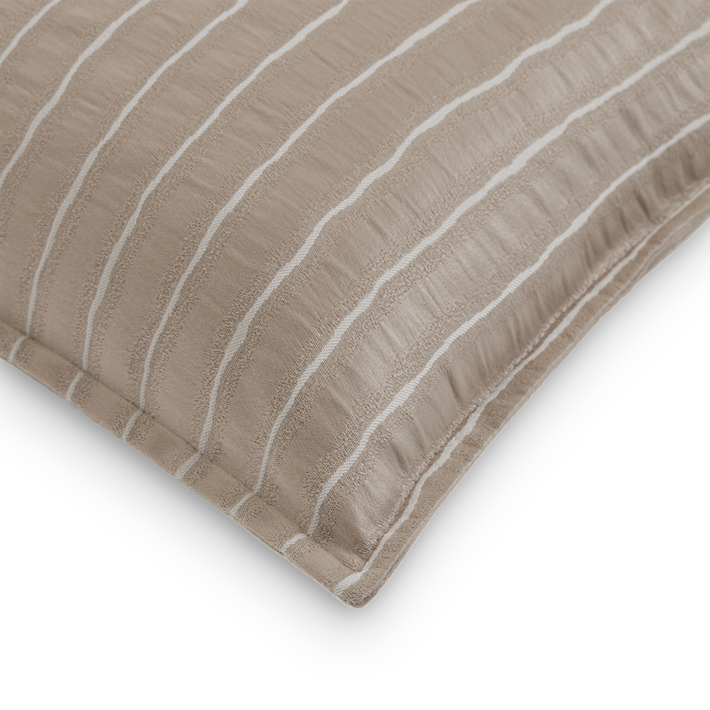Pacific Cushion - Oyster, 1CM Edge Detail (CC0047)