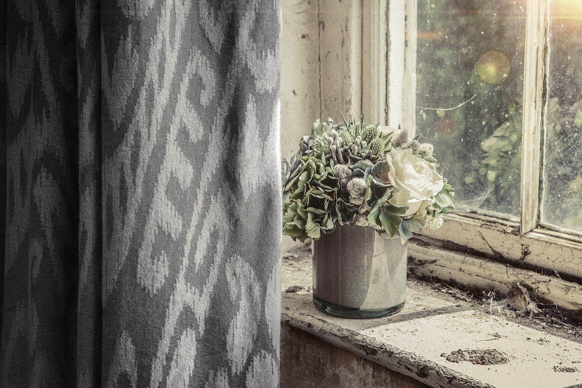 Regency Throw - Silk (C02463)