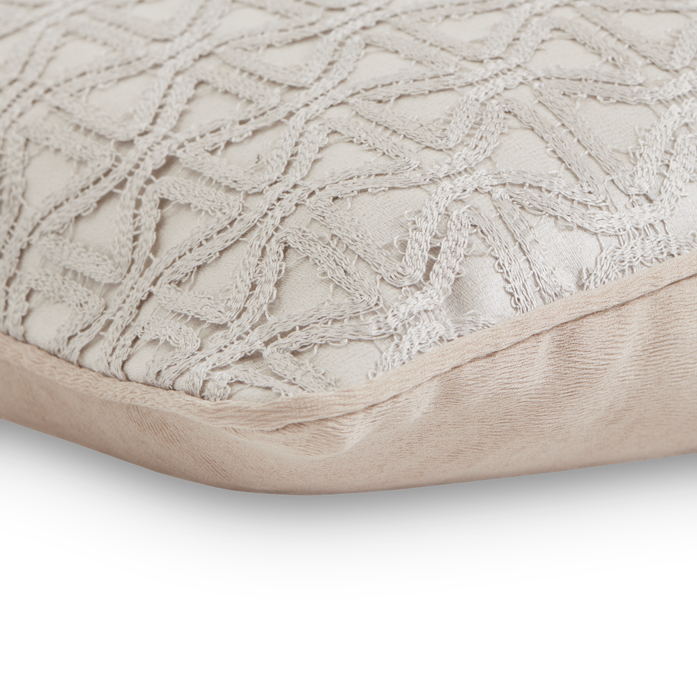 Quill And Grace Cushion - Vellum, Self Piped (CC0079)