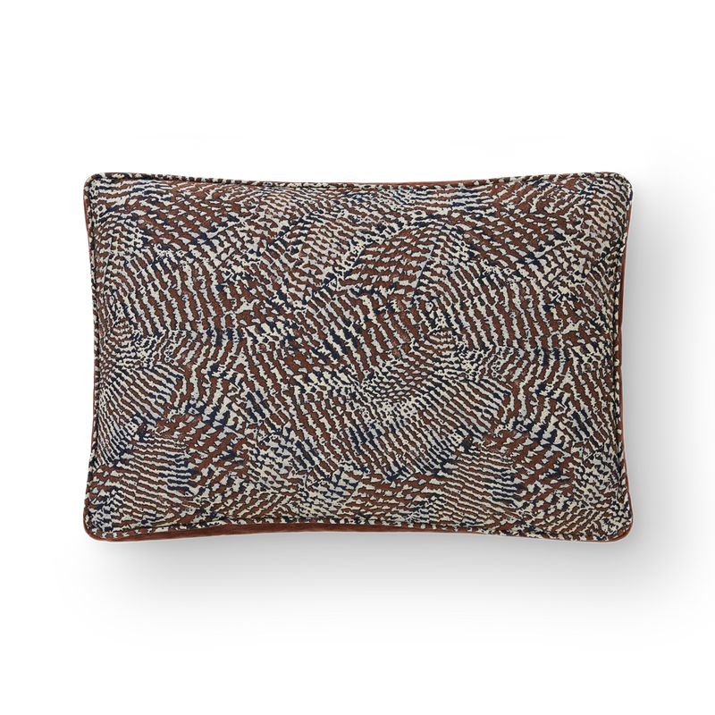 Zaki Box Cushion Bordeaux