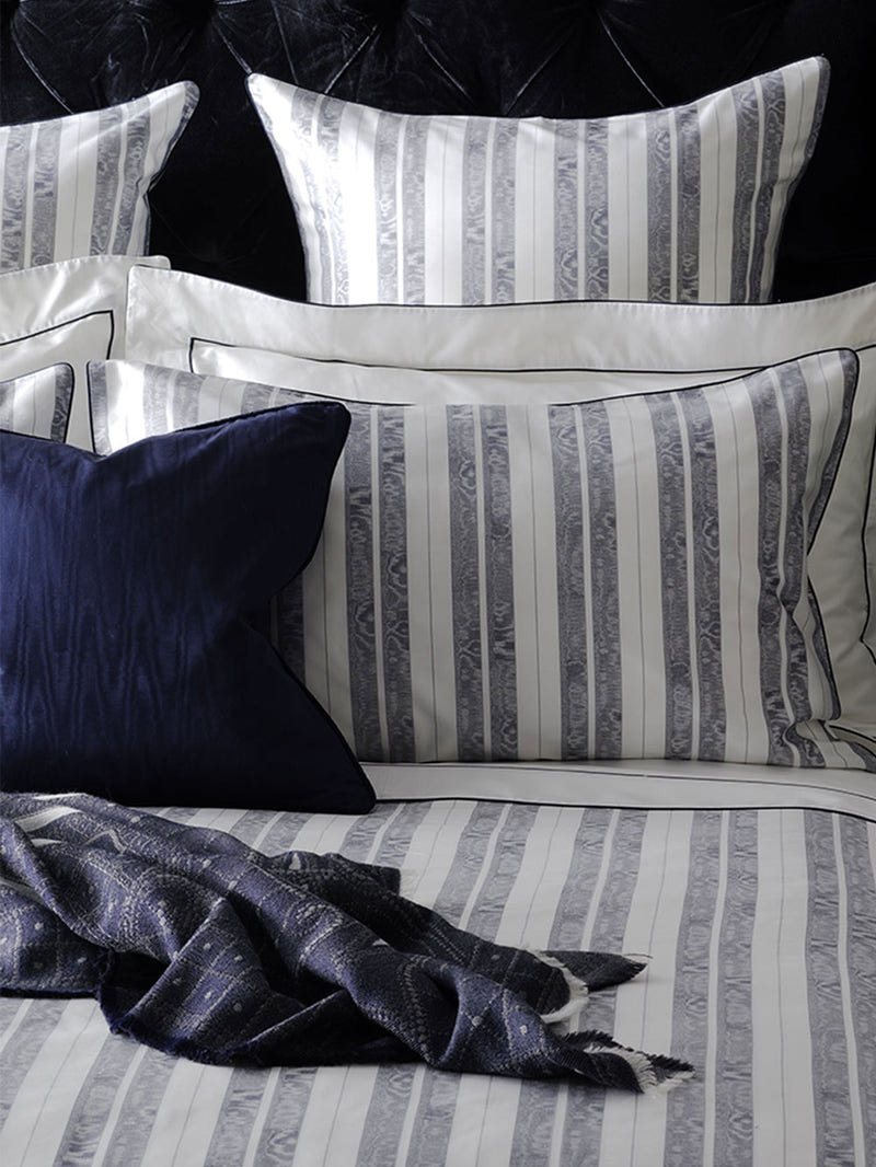Vivienne Throw - Navy (C03038)