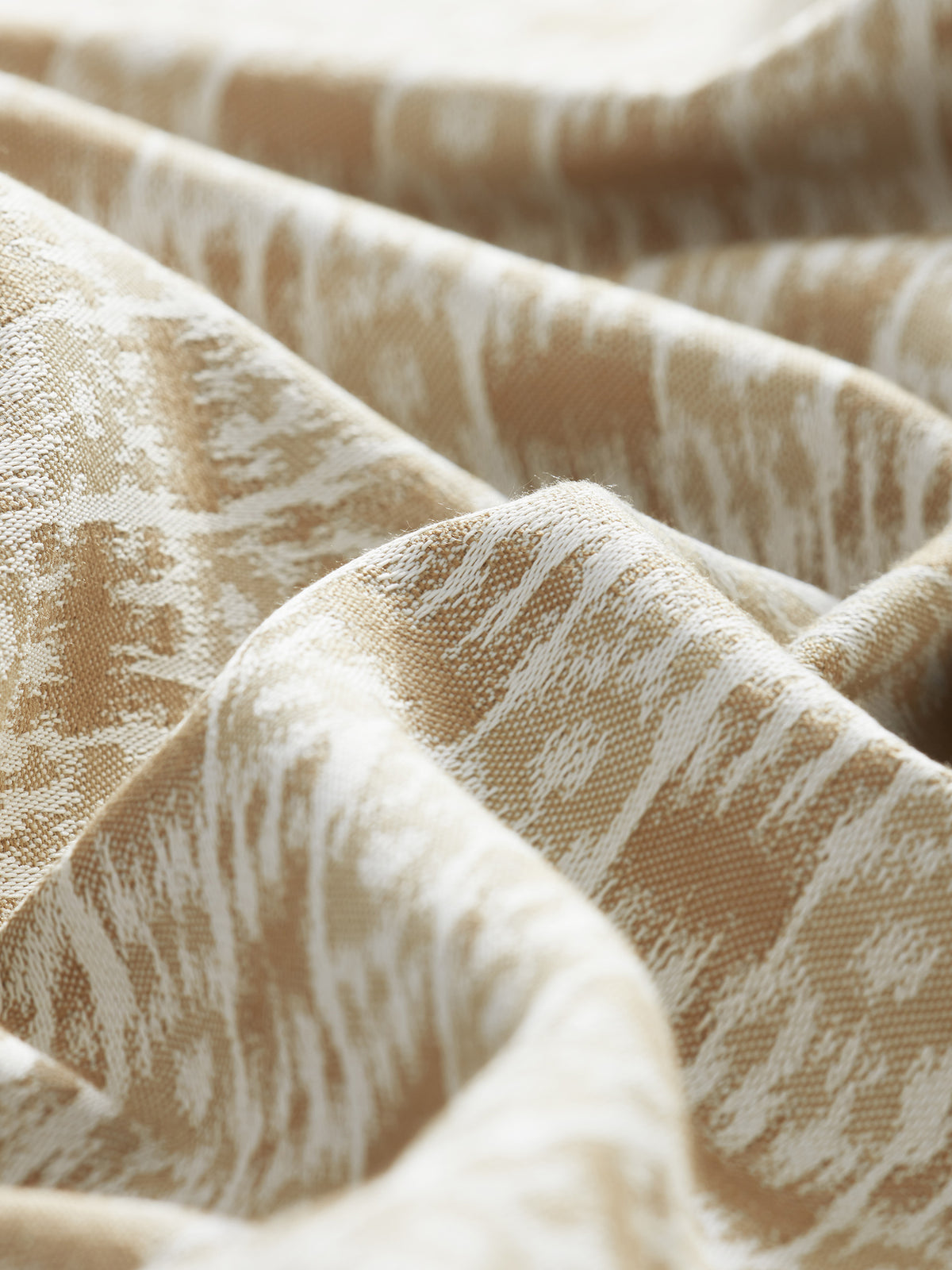 Villa D'Este Fabric – Ochre (VIL07)