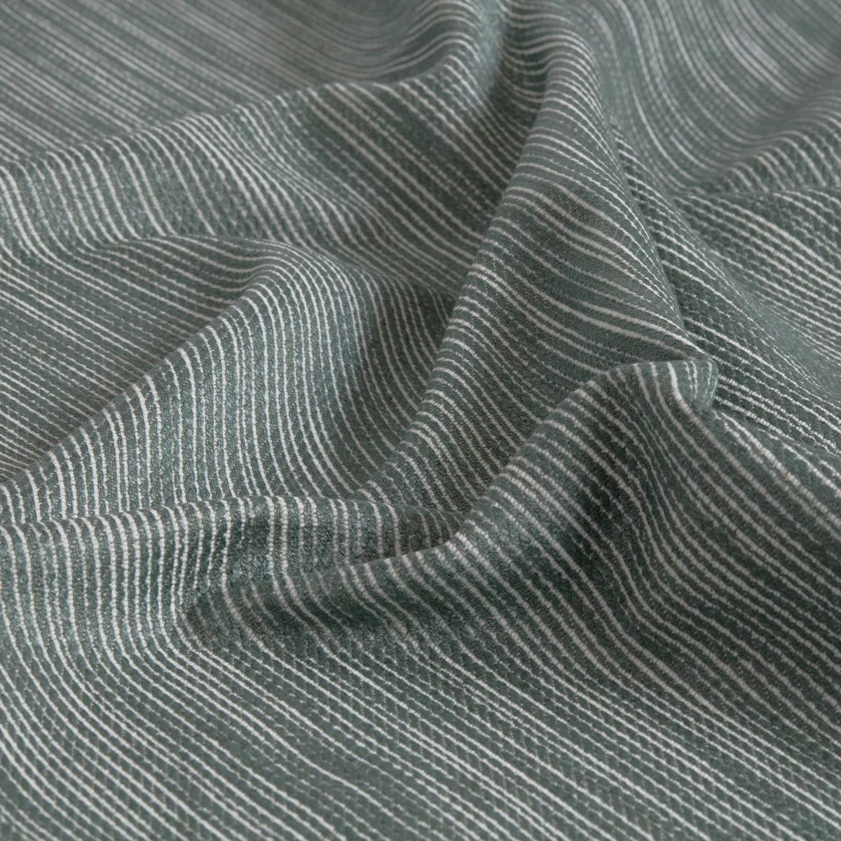 Loom Fabric – Glint (LOM03)
